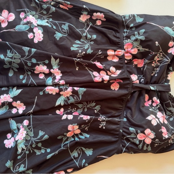 Other - Floral Strapless Swim Top